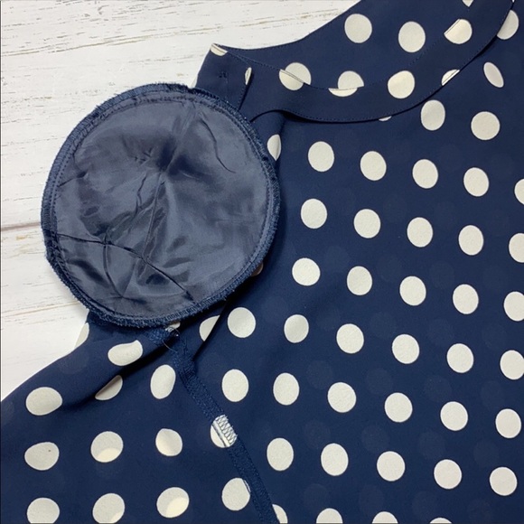Liz Claiborne Navy and Cream Polka Dot Tunic Blouse Size 12 - Picture 7 of 11